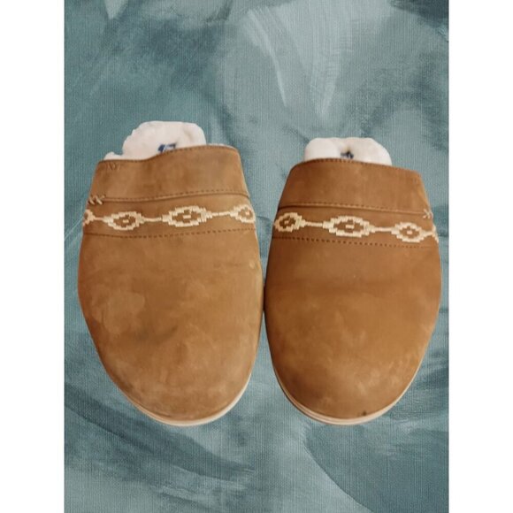 Hari Mari Shearling Lined Suede Slippers In Tan color With Embroidered Details S - Picture 9 of 10